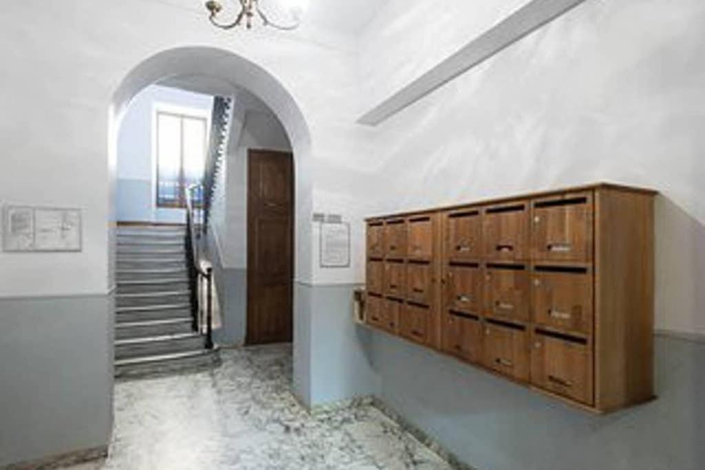 Barla 3 - A Spacious One Bedroom Apartment Near Place Garibaldi Nice Exteriör bild